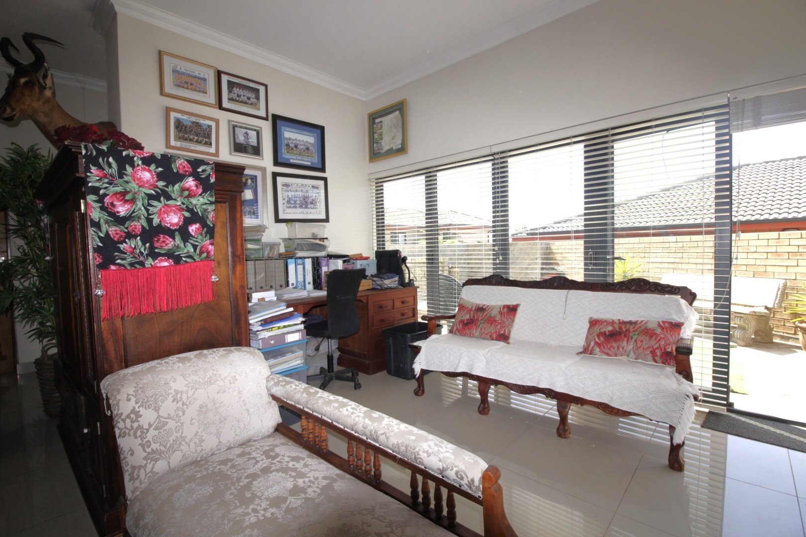  Bedroom Property for Sale in Wavecrest Eastern Cape